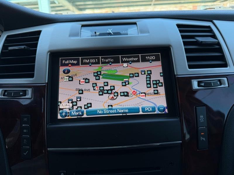 Cadillac Escalade 2WD Luxury 2013