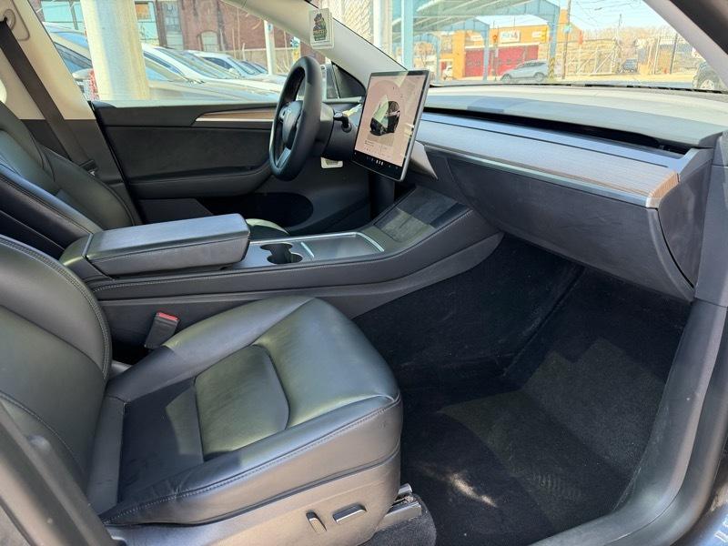 Tesla Model Y Long Range 2022