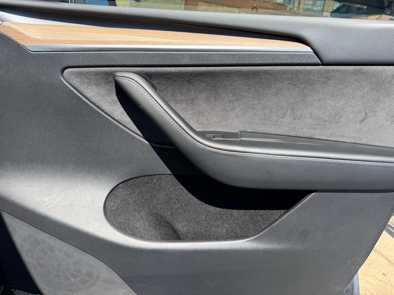 Tesla Model Y Long Range 2022