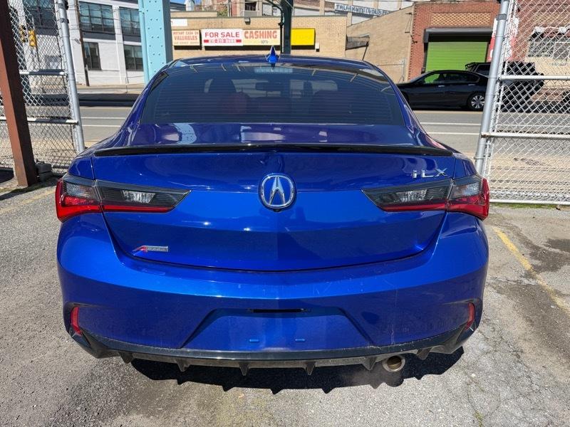 Acura ILX 8-Spd AT w/ Premium & A-SPEC Packages 2021