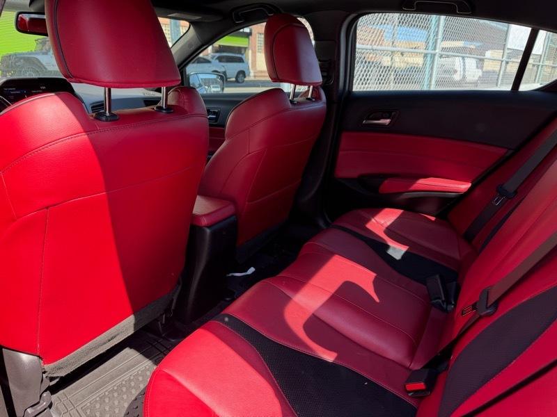 Acura ILX 8-Spd AT w/ Premium & A-SPEC Packages 2021