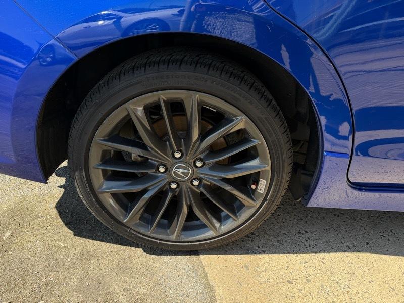 Acura ILX 8-Spd AT w/ Premium & A-SPEC Packages 2021