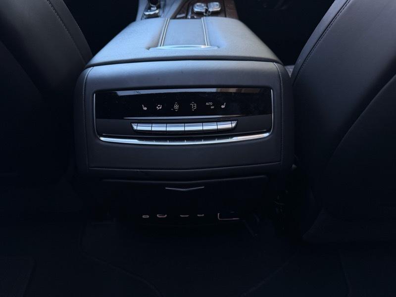 Cadillac Escalade ESV Sport Platinum AWD 2023