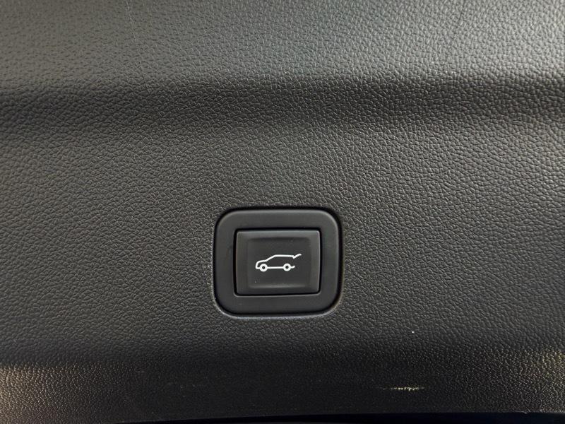 Cadillac Escalade ESV Sport Platinum AWD 2023