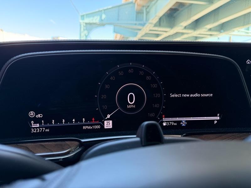 Cadillac Escalade ESV Sport Platinum AWD 2023