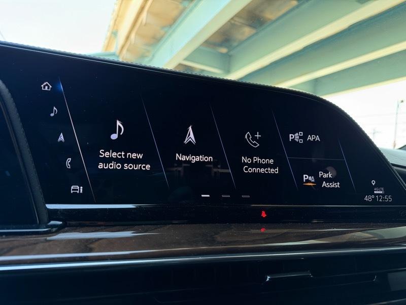 Cadillac Escalade ESV Sport Platinum AWD 2023