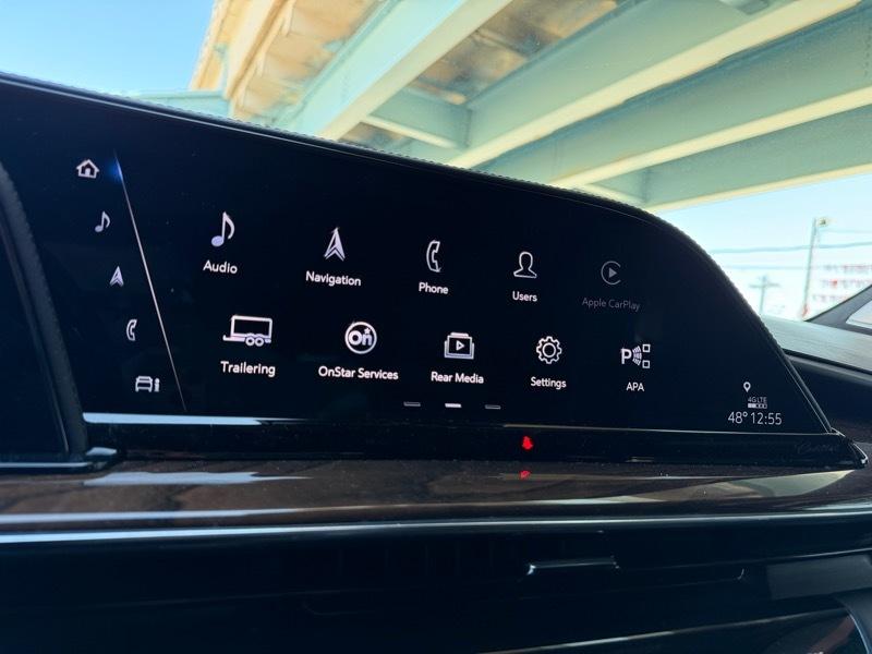 Cadillac Escalade ESV Sport Platinum AWD 2023