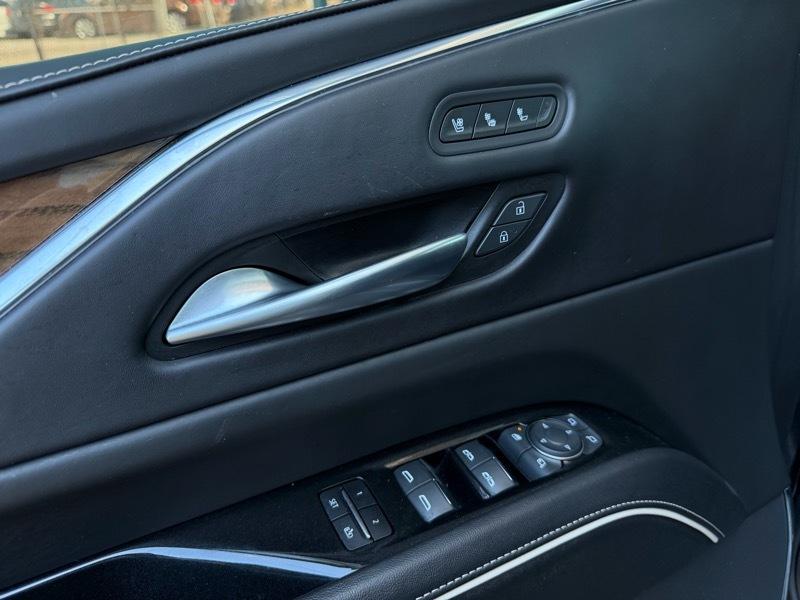 Cadillac Escalade ESV Sport Platinum AWD 2023