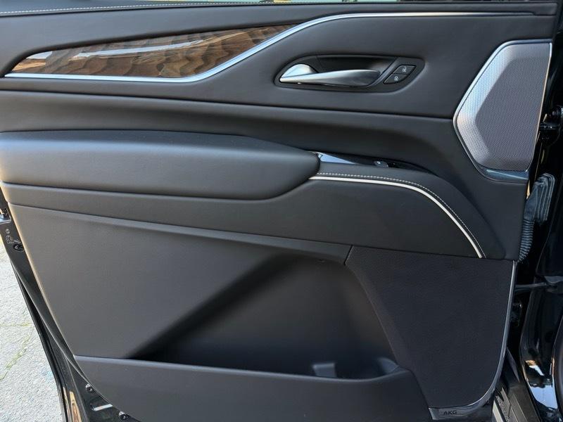 Cadillac Escalade ESV Sport Platinum AWD 2023