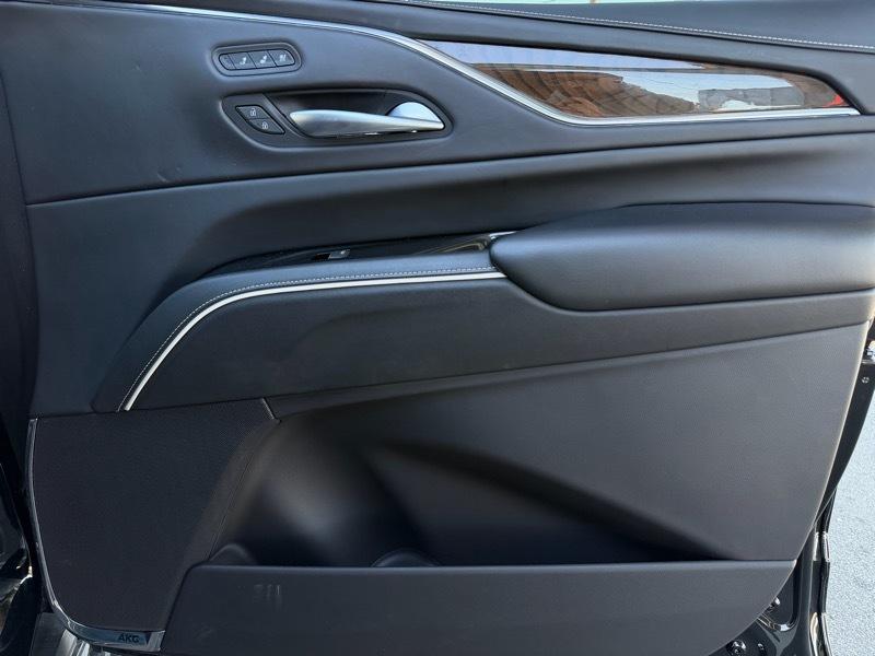 Cadillac Escalade ESV Sport Platinum AWD 2023