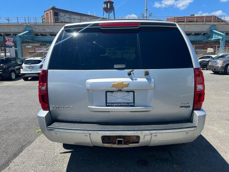 Chevrolet Tahoe LTZ 4WD 2012