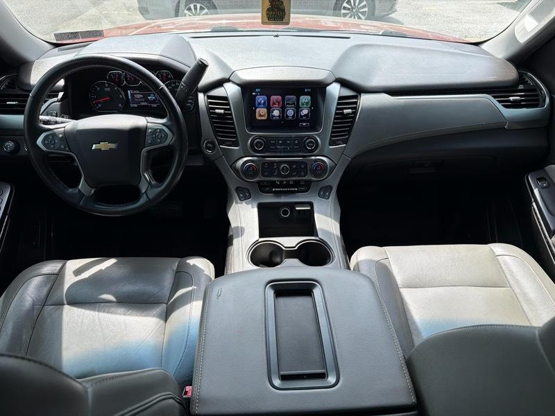 Chevrolet Suburban LT 4WD 2018