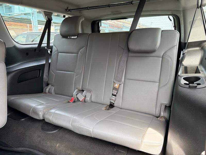 Chevrolet Suburban LT 4WD 2018