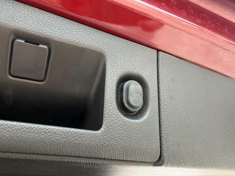 Chevrolet Suburban LT 4WD 2018