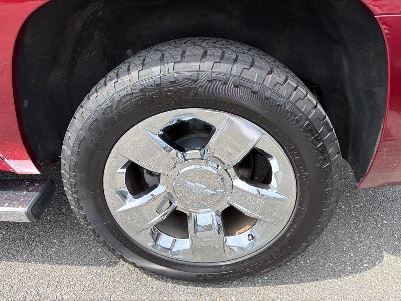 Chevrolet Suburban LT 4WD 2018