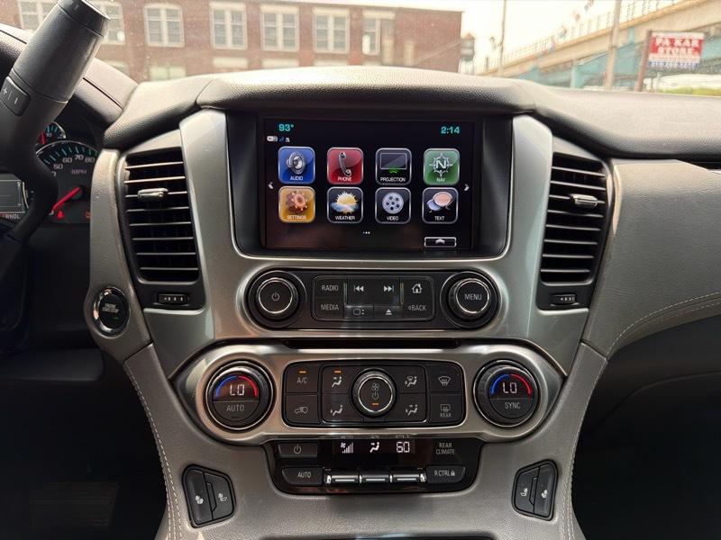 Chevrolet Suburban LT 4WD 2018