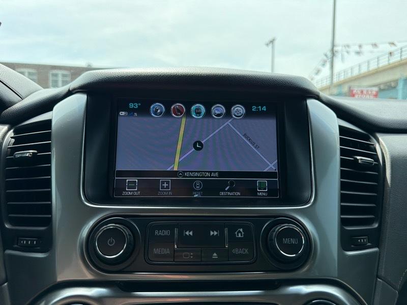 Chevrolet Suburban LT 4WD 2018