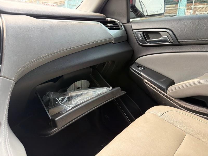 Chevrolet Suburban LT 4WD 2018