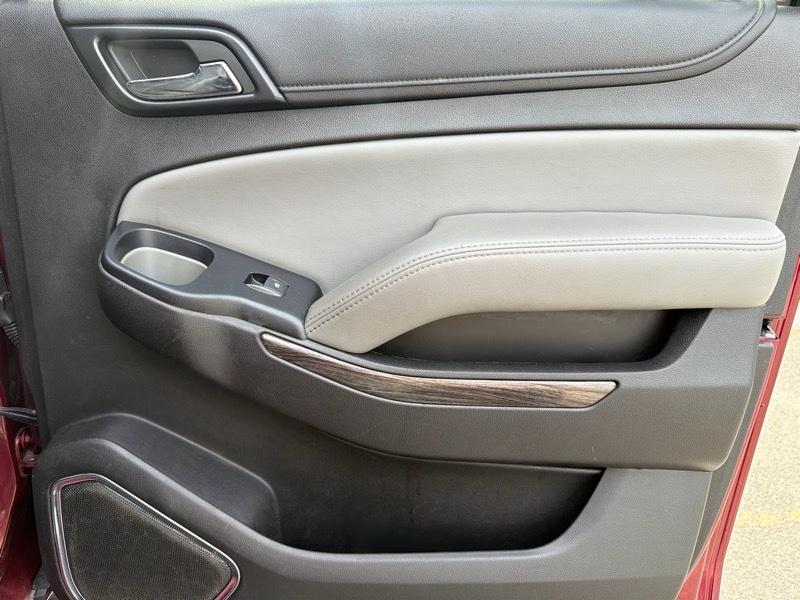 Chevrolet Suburban LT 4WD 2018