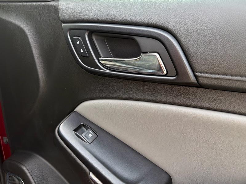 Chevrolet Suburban LT 4WD 2018