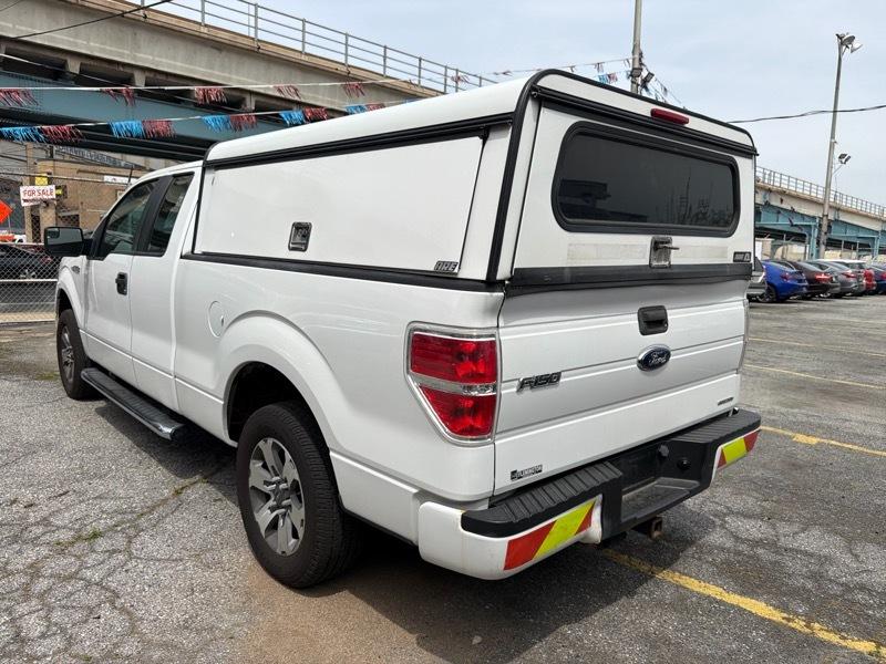 Ford F-150 Supercab 145" STX 2013