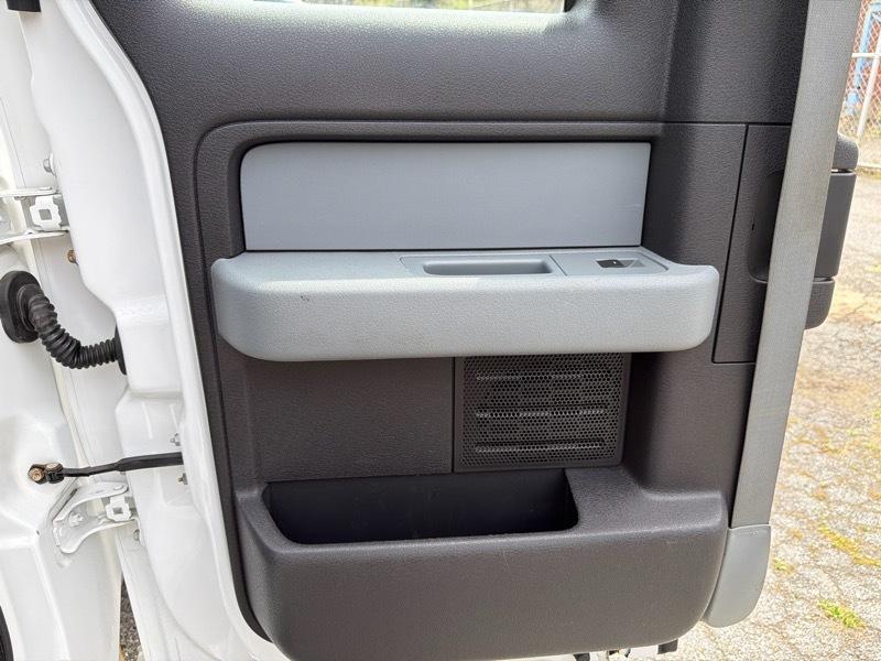 Ford F-150 Supercab 145" STX 2013