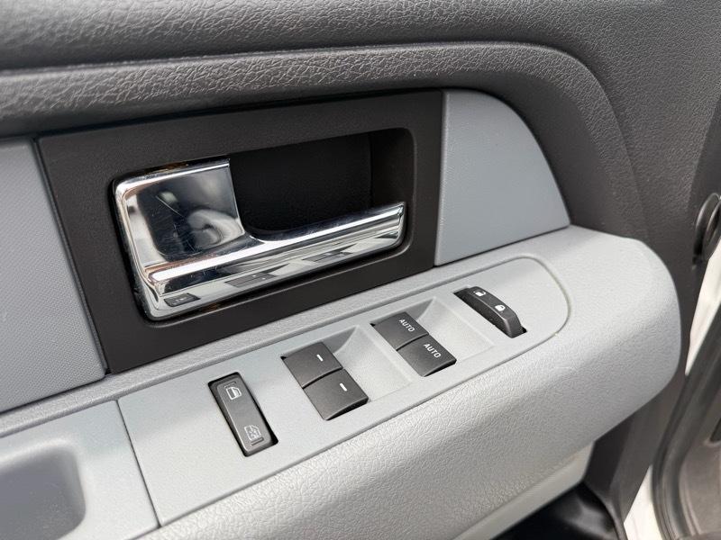 Ford F-150 Supercab 145" STX 2013