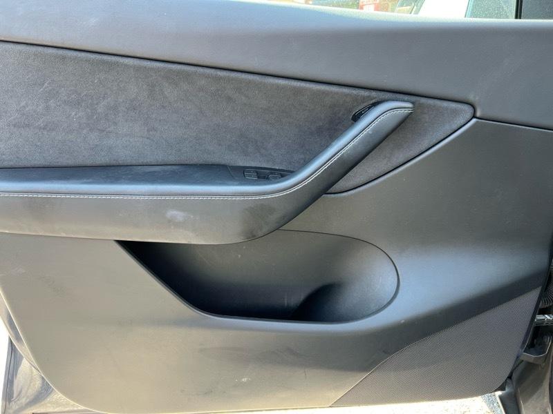Tesla Model Y Long Range 2022