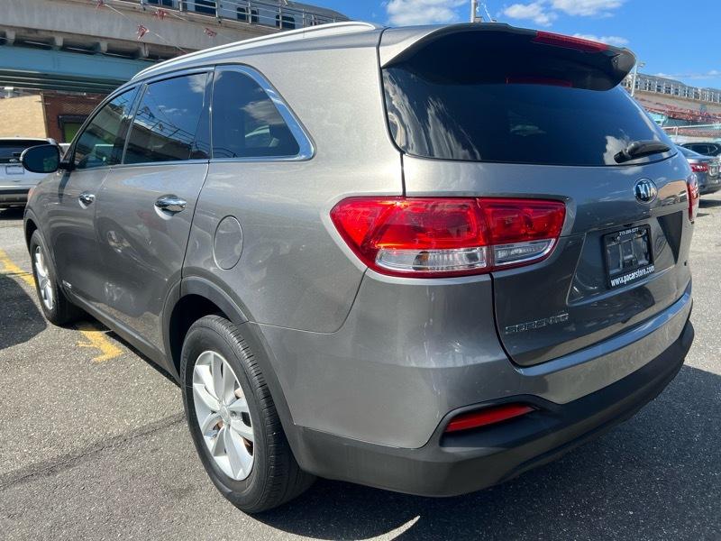 Kia Sorento LX V6 AWD 2017