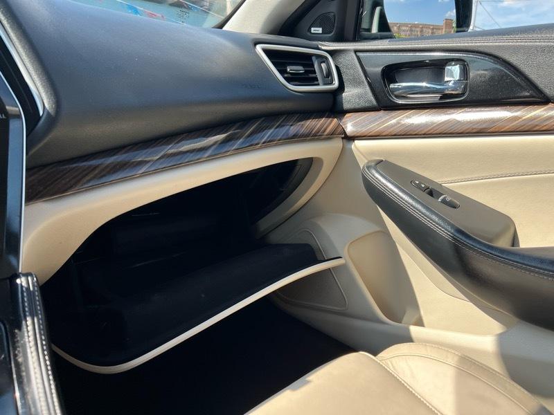 Nissan Maxima Platinum 2017