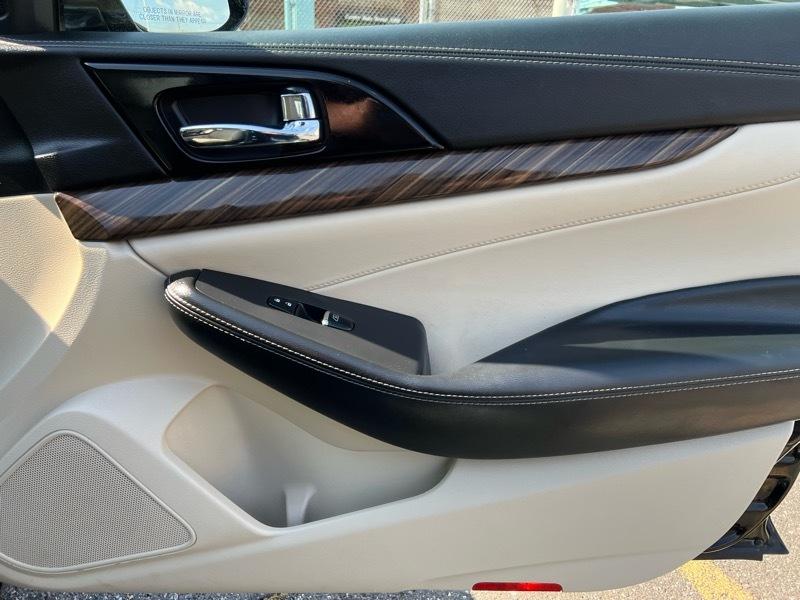 Nissan Maxima Platinum 2017