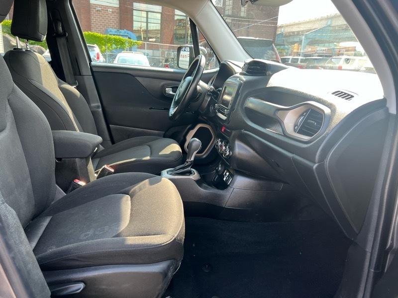 Jeep Renegade Latitude 4WD 2016