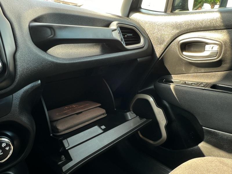 Jeep Renegade Latitude 4WD 2016