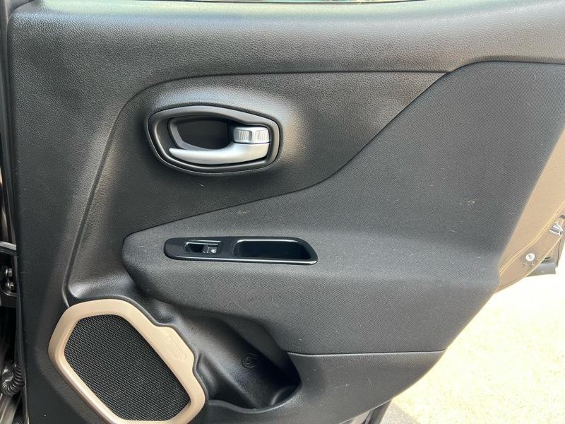 Jeep Renegade Latitude 4WD 2016