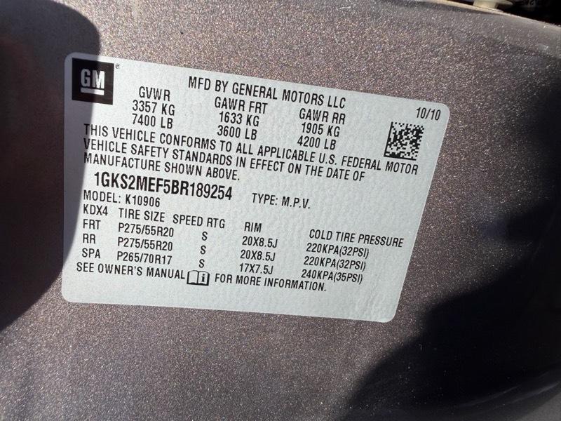 GMC Yukon Denali XL 4WD 2011