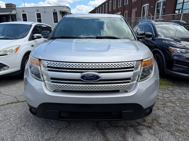 Ford Explorer XLT 4WD 2013