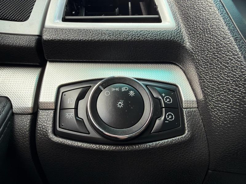 Ford Explorer XLT 4WD 2013