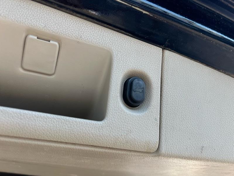 Cadillac Escalade ESV Luxury 4WD 2018