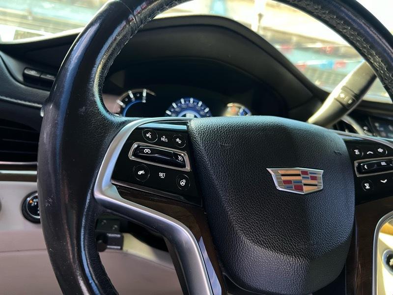 Cadillac Escalade ESV Luxury 4WD 2018