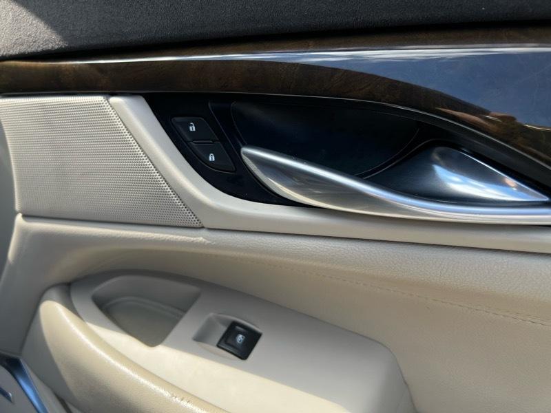 Cadillac Escalade ESV Luxury 4WD 2018