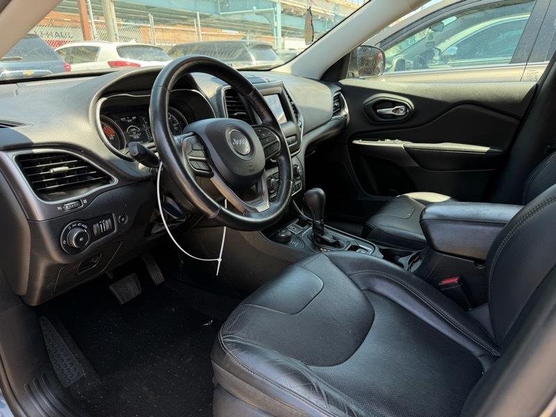 Jeep Cherokee Latitude Plus 4WD 2020