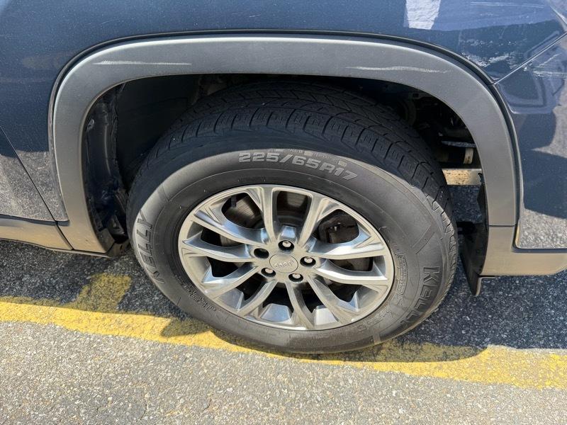 Jeep Cherokee Latitude Plus 4WD 2020