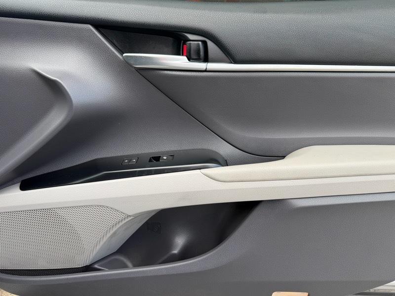 Toyota Camry LE 2018