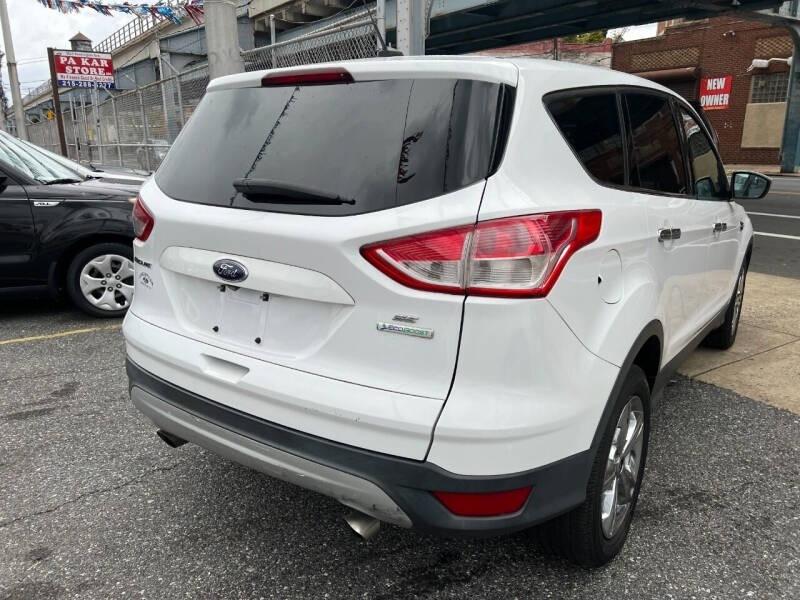 Ford Escape SE FWD 2014