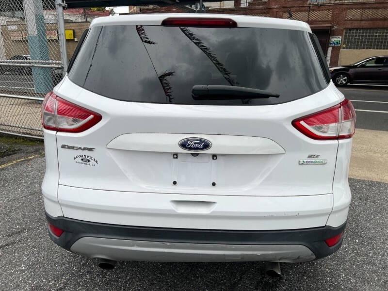 Ford Escape SE FWD 2014