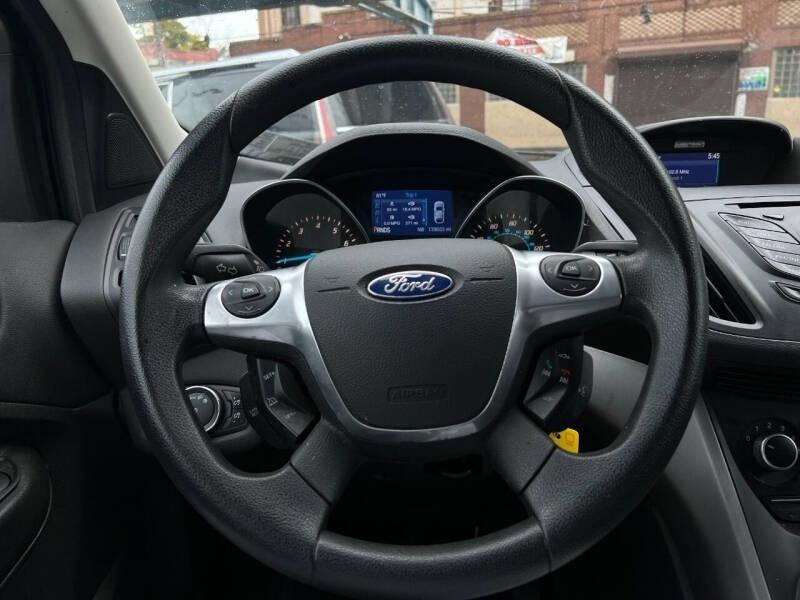Ford Escape SE FWD 2014