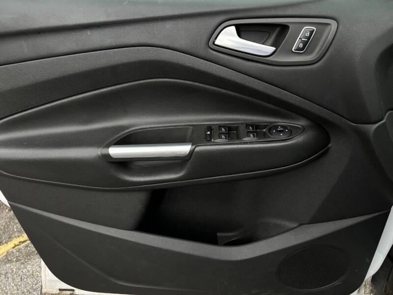 Ford Escape SE FWD 2014