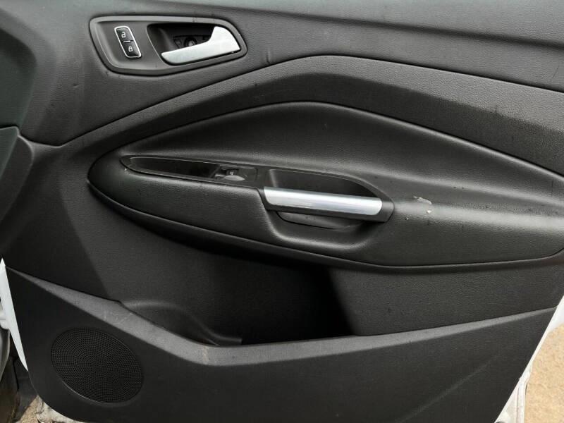 Ford Escape SE FWD 2014