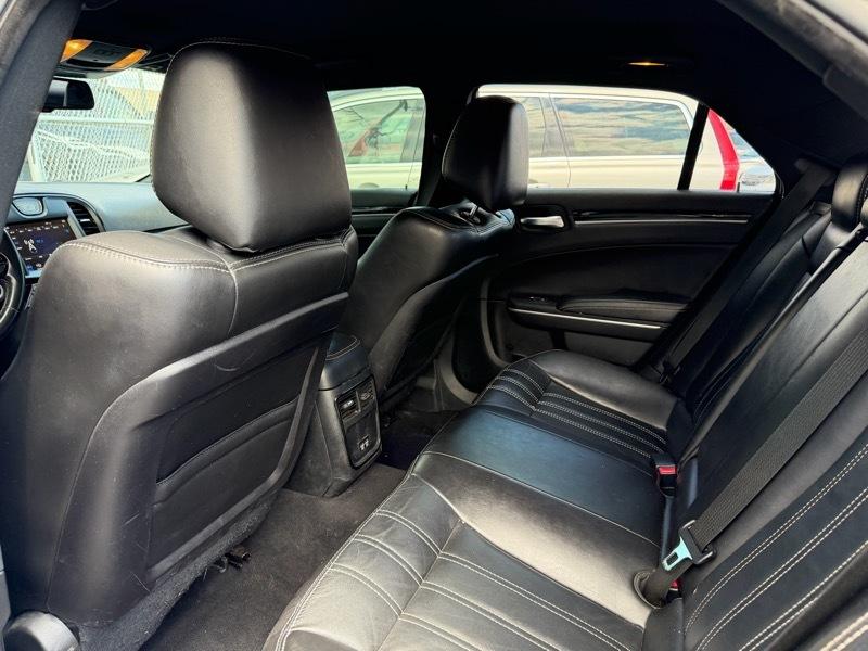 Chrysler 300 S V6 RWD 2019