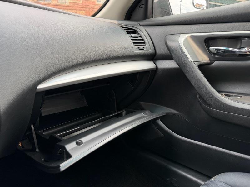 Nissan Altima 2.5 SV 2018